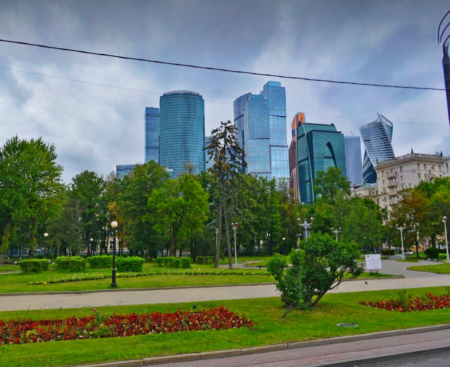 В Москве лучше, чем в Санкт-Петербурге